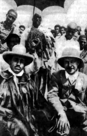 Экспедиция в Эфиопию. Н. И. Вавилов в обществе местного вельможи. 1927 г.